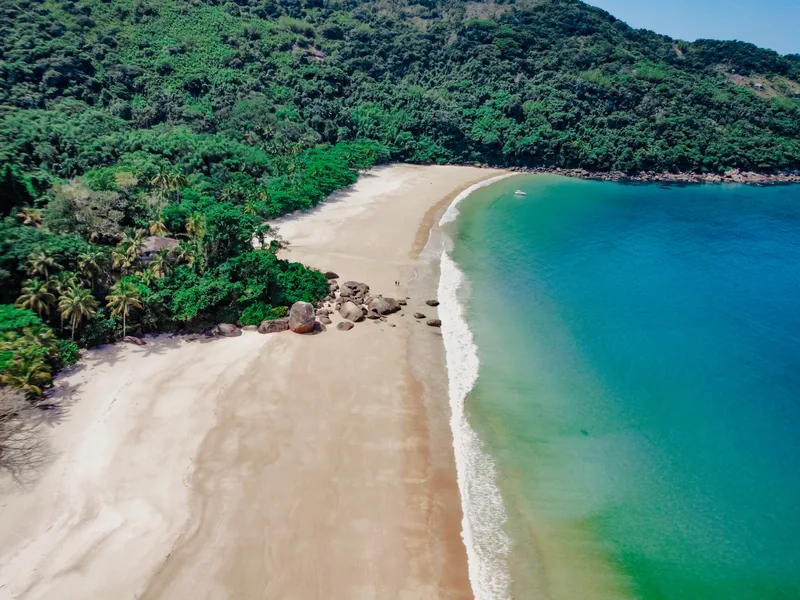 Praia de Ilha Grande vista do alto
